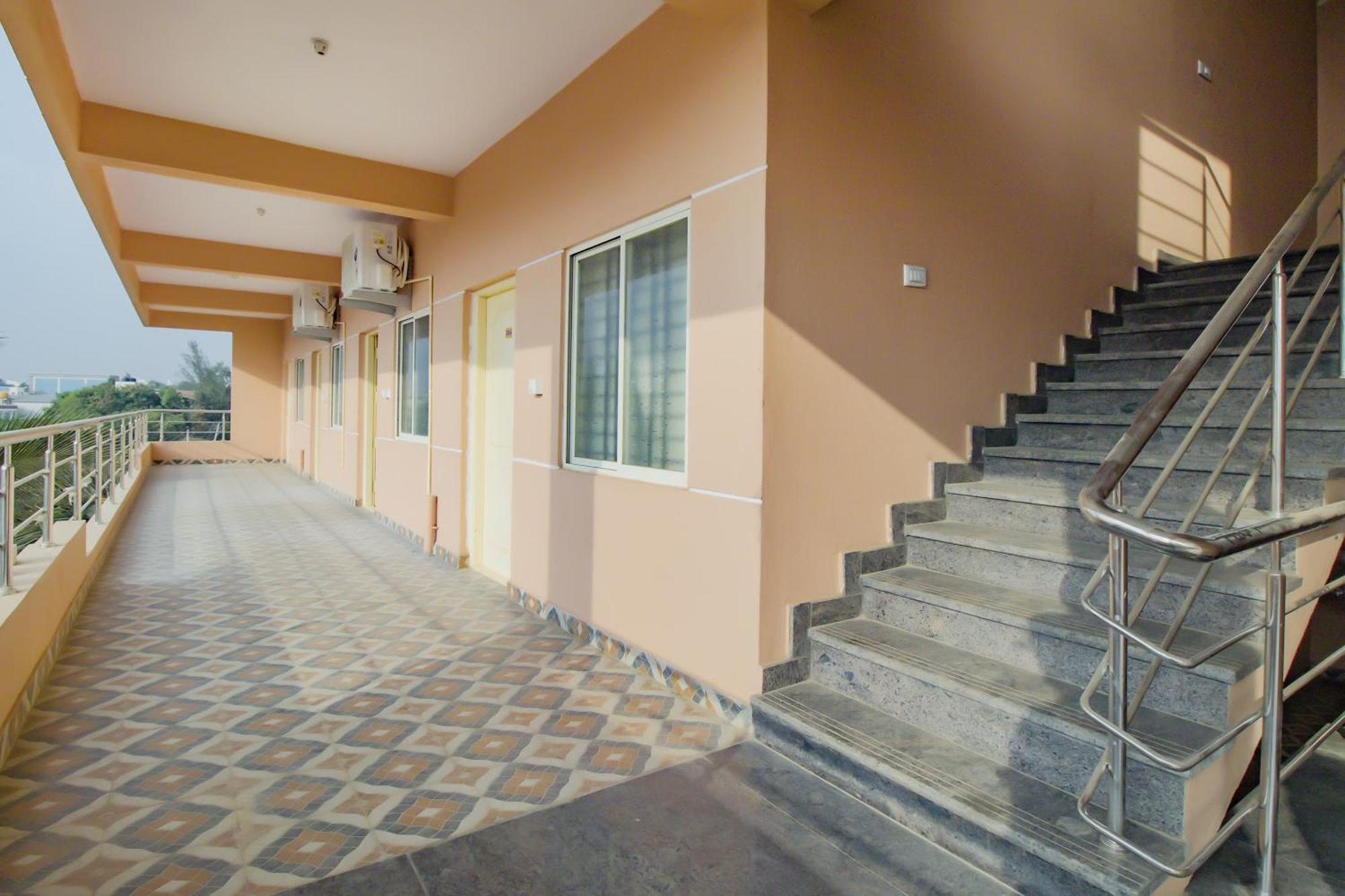 Hotel O P N K Suites Jalahalli Экстерьер фото